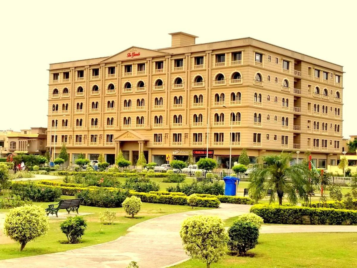The Millenial Apartments & Suites Bahria Town Rawalpindi Exterior foto