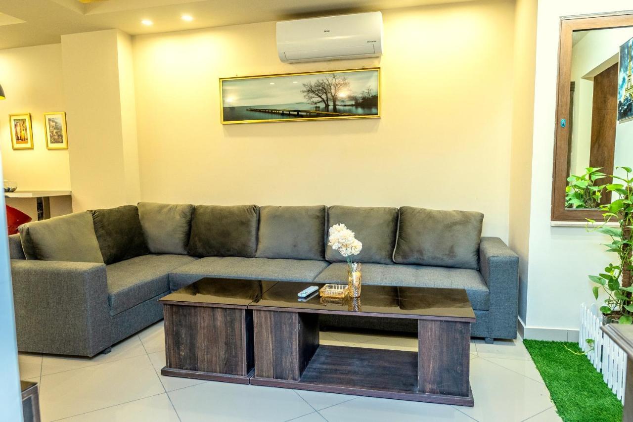 The Millenial Apartments & Suites Bahria Town Rawalpindi Exterior foto