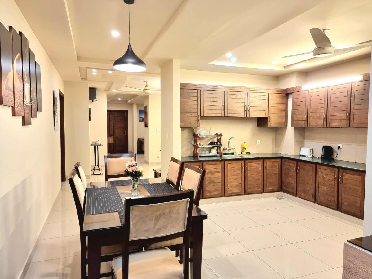 The Millenial Apartments & Suites Bahria Town Rawalpindi Exterior foto