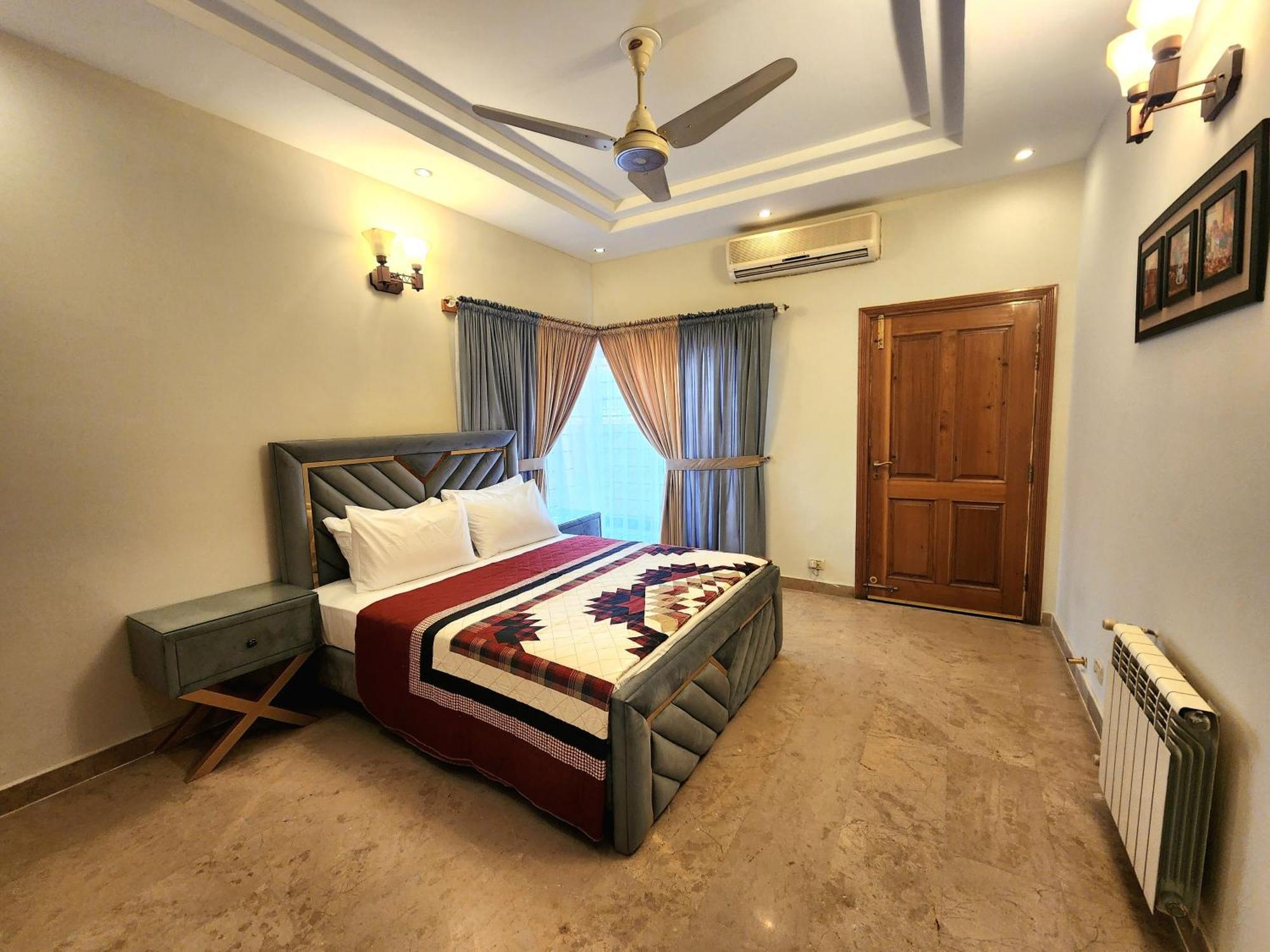 The Millenial Apartments & Suites Bahria Town Rawalpindi Cameră foto