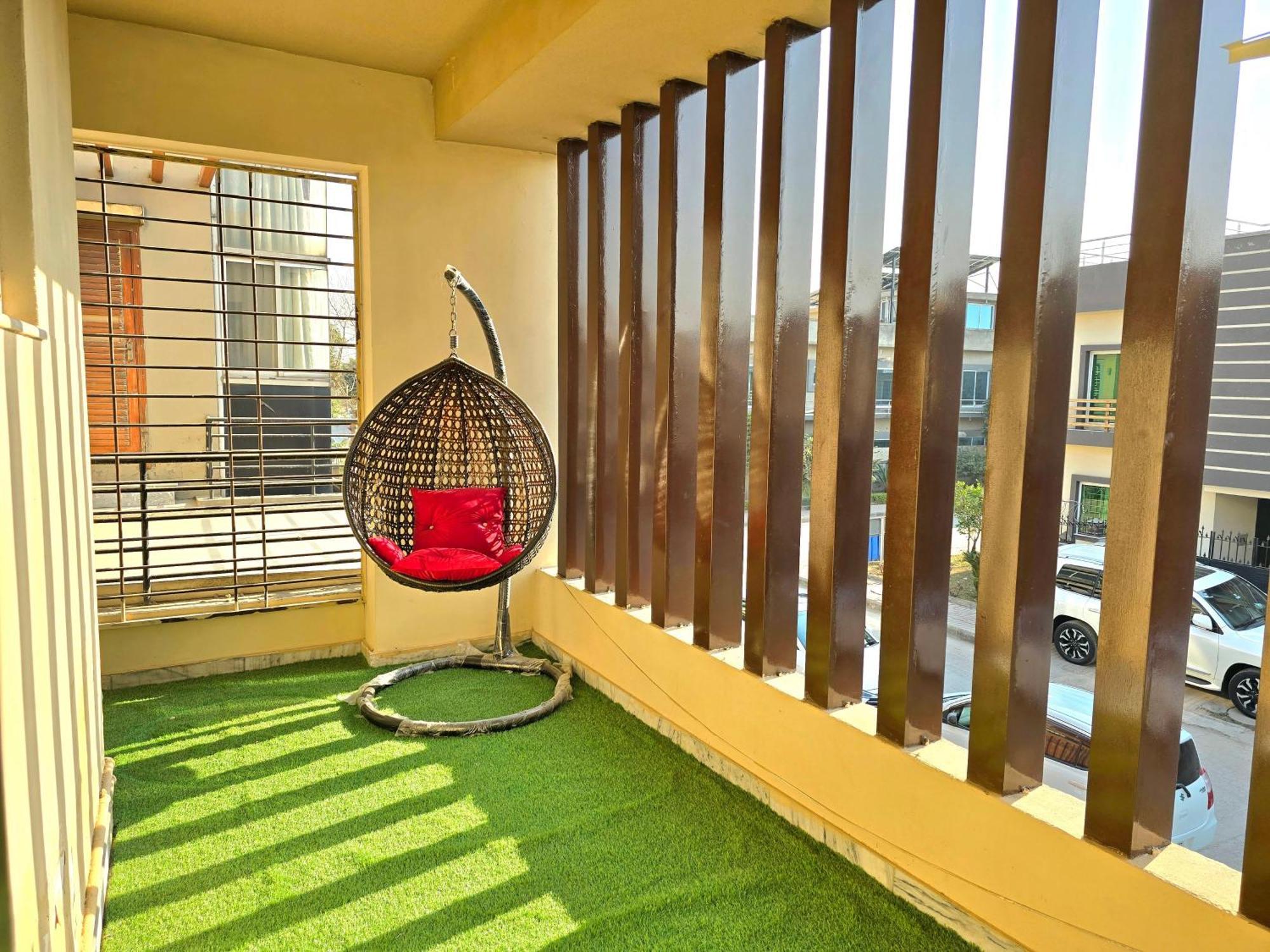 The Millenial Apartments & Suites Bahria Town Rawalpindi Cameră foto