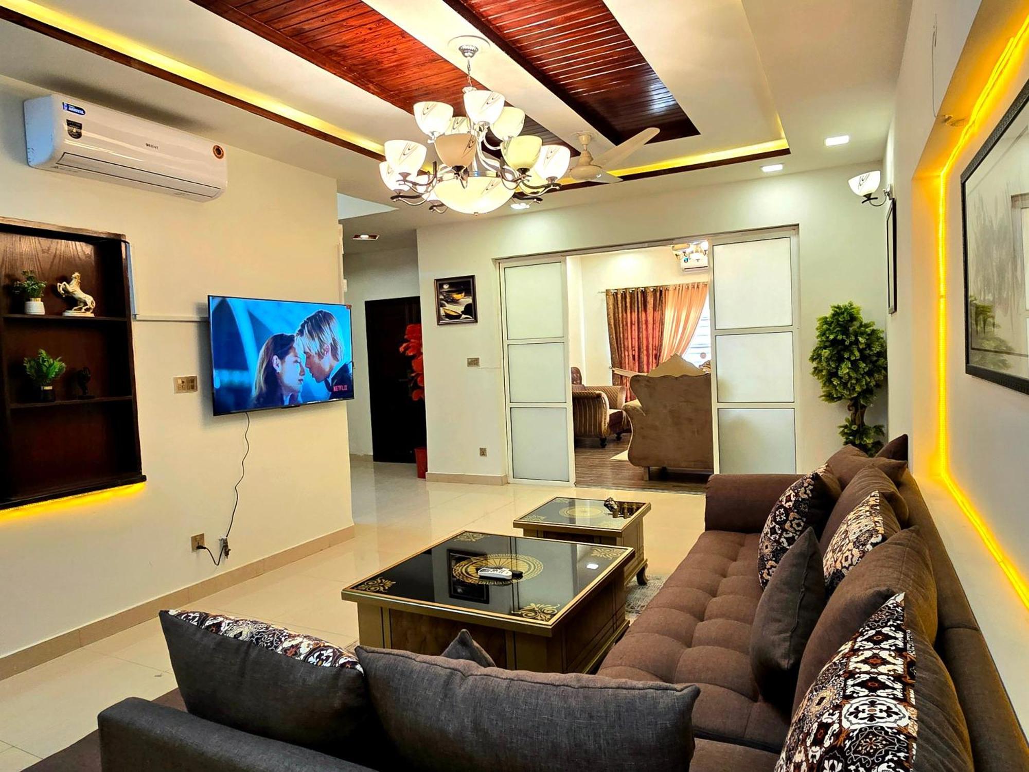The Millenial Apartments & Suites Bahria Town Rawalpindi Cameră foto