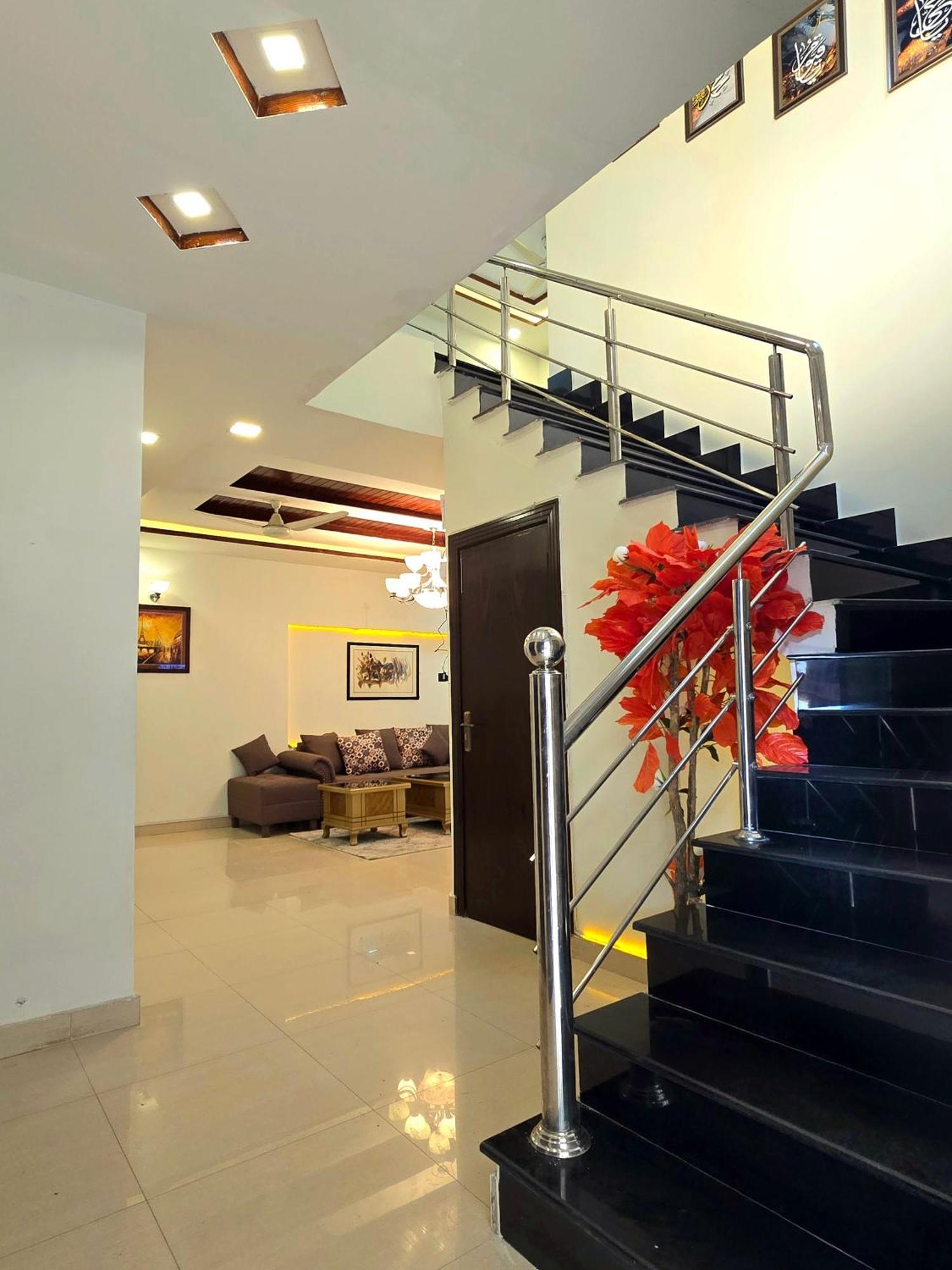 The Millenial Apartments & Suites Bahria Town Rawalpindi Cameră foto